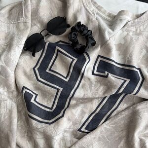 Oversized Hollister Camo Sweatshirt